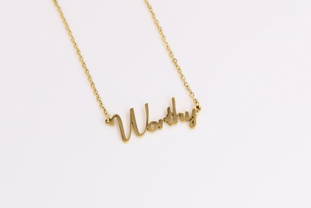 WORTHY NECKLACE
