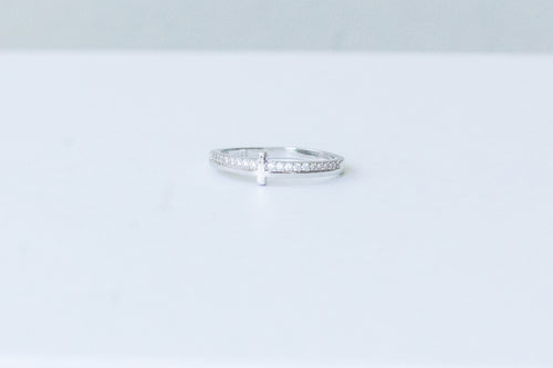 CROSS RING