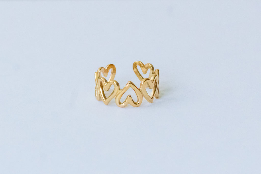 HEART RING