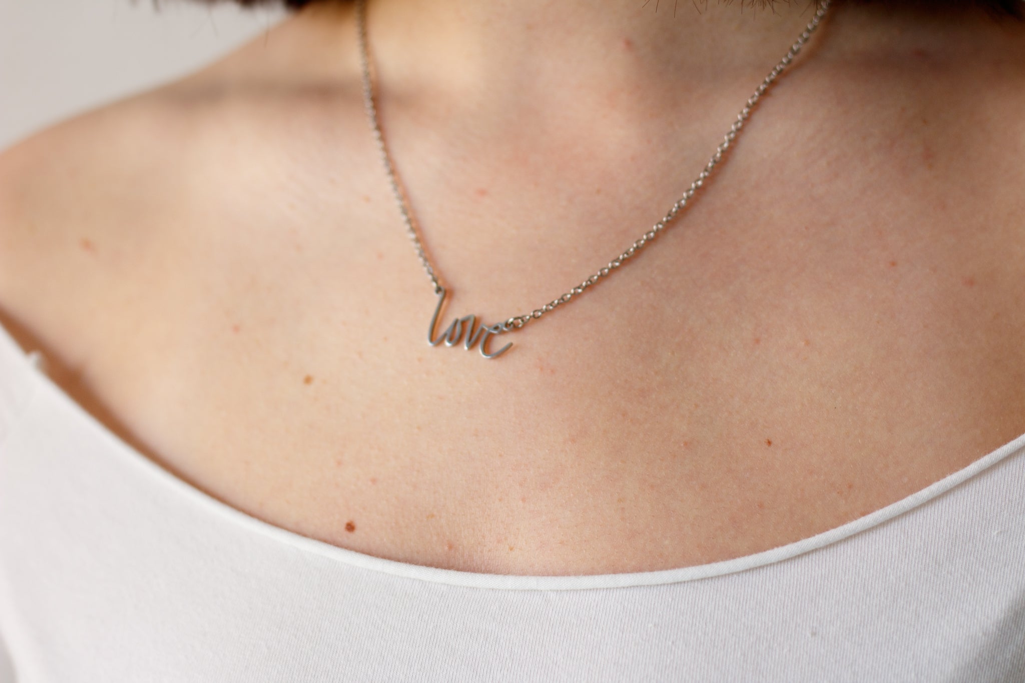 LOVE NECKLACE