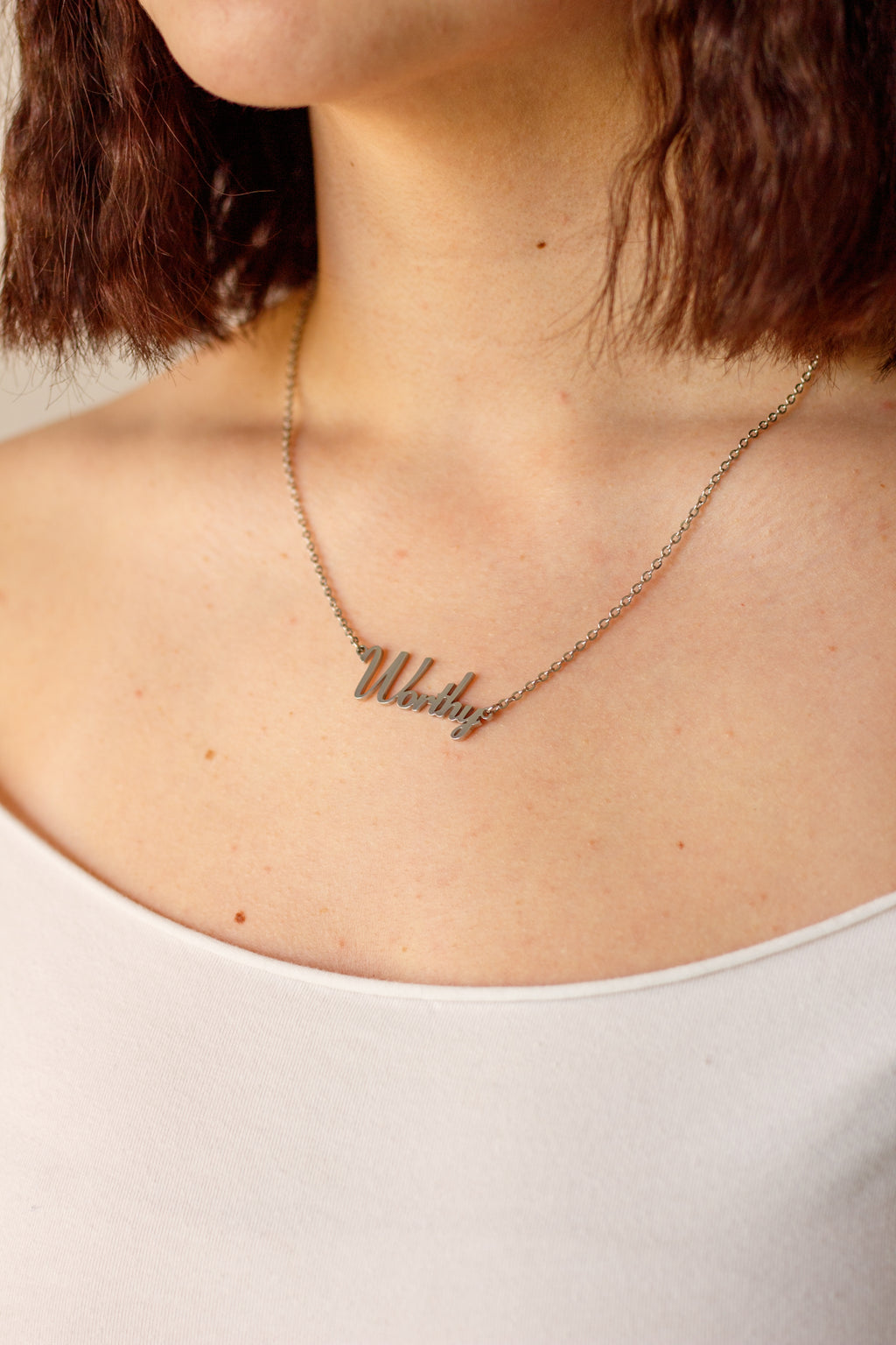 WORTHY NECKLACE