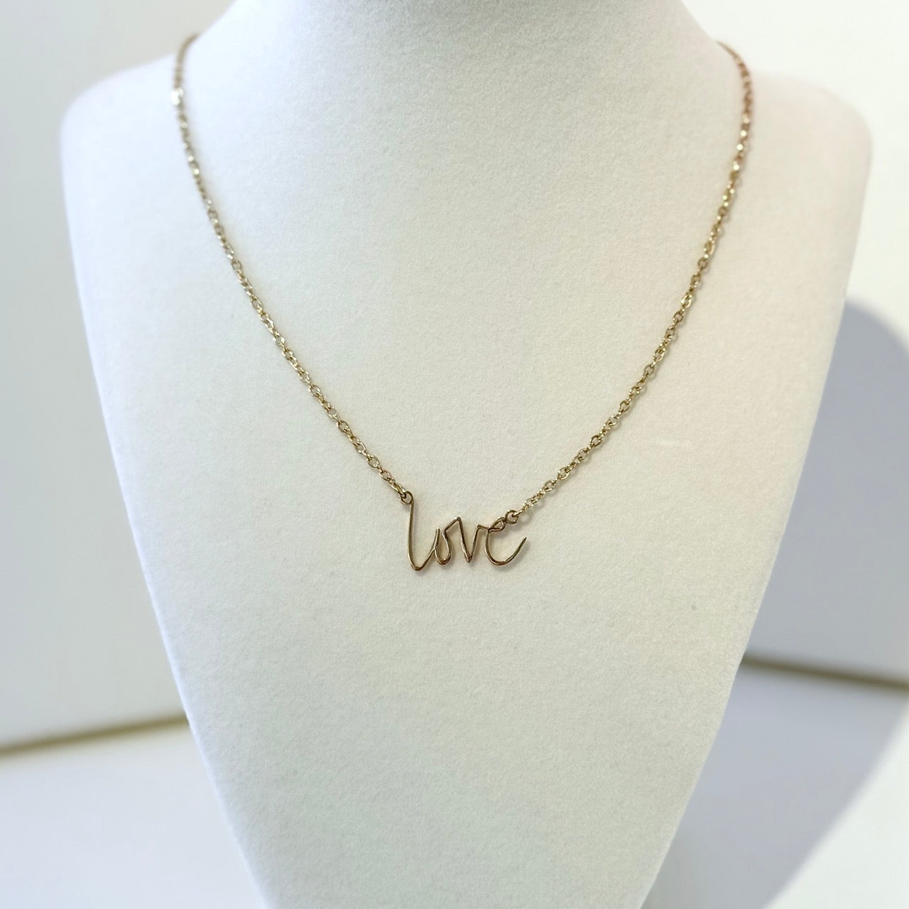 LOVE NECKLACE