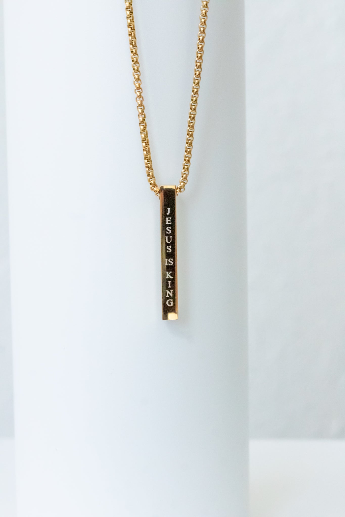 JESUS IS KING BAR NECKLACE